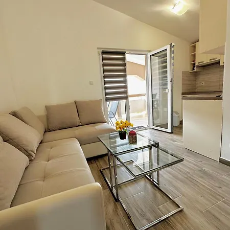 Apartmán Marylou House Vir